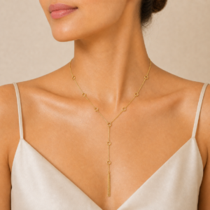 008-worn-circle-link-drop-necklace
