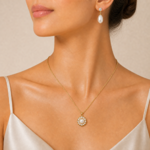 017-worn-pearl-necklace-earring-set